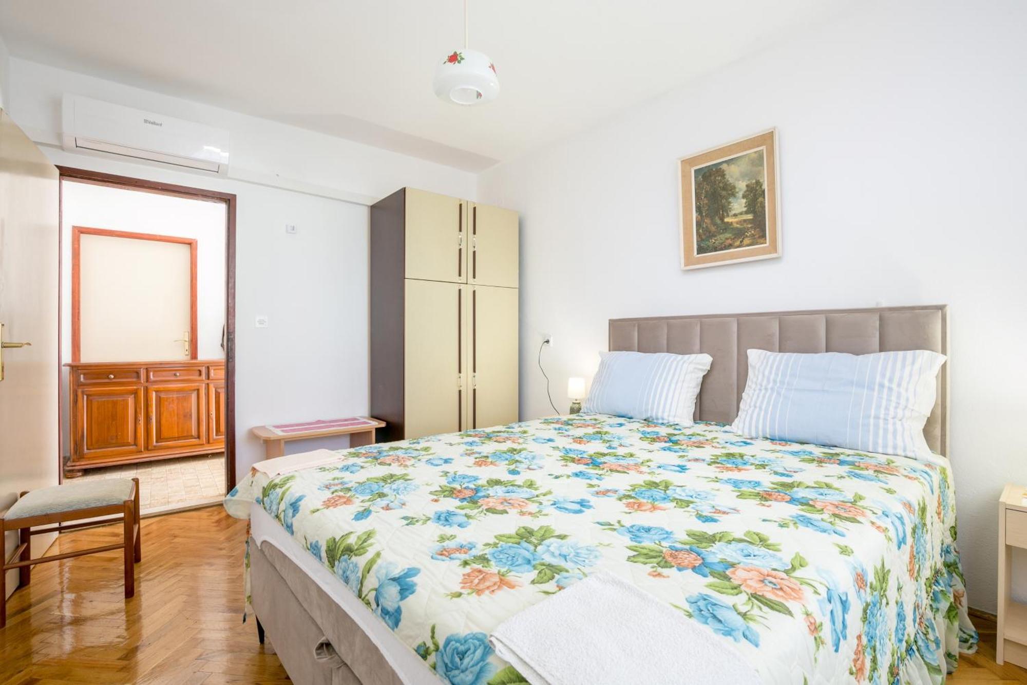 Apartments By The Sea Okrug Gornji, Ciovo - 1069 Trogir Zimmer foto
